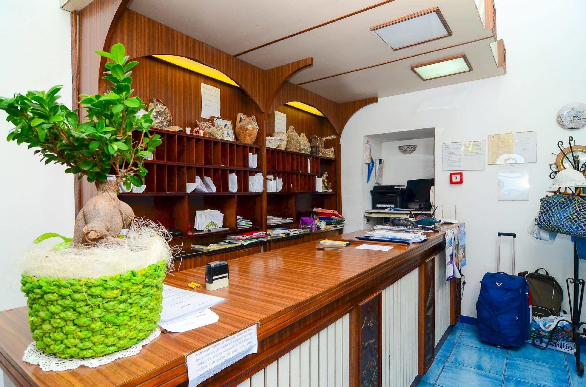 温泉码头酒店 拉科阿梅诺 外观 照片